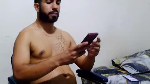 Snapshot of thehousedog chatting on July 25, 2026, 1:58 am thehousedog online show from July 25, 2026, 1:58 am
