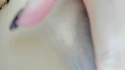 Snapshot of theislandgirl chatting on January 4, 2025, 12:05 am Lily Marie online show from January 4, 2025, 12:05 am