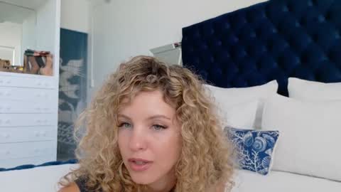 Lily Marie online show from March 11, 2026, 8:59 pm