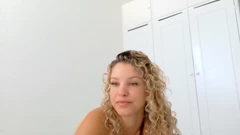 Lily Marie online show from June 14, 2026, 3:47 pm