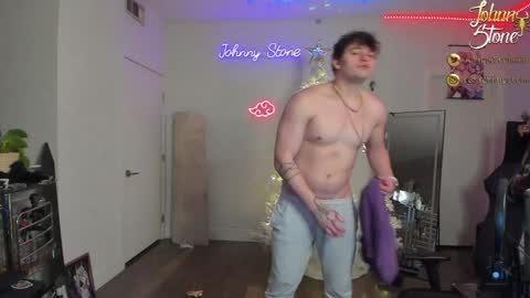 Snapshot of thejohnnystone chatting on December 19, 2024, 1:39 am Johnny Stone online show from December 19, 2024, 1:39 am