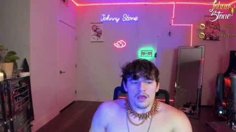 Snapshot of thejohnnystone chatting on January 1, 2025, 4:29 am Johnny Stone online show from January 1, 2025, 4:29 am