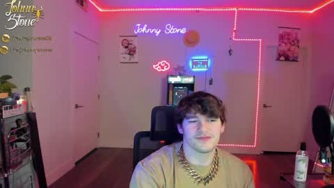 Snapshot of thejohnnystone chatting on February 5, 2025, 1:15 am Johnny Stone online show from February 5, 2025, 1:15 am