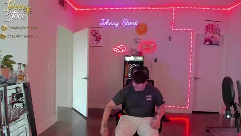 Snapshot of thejohnnystone chatting on February 18, 2025, 12:15 am Johnny Stone online show from February 18, 2025, 12:15 am