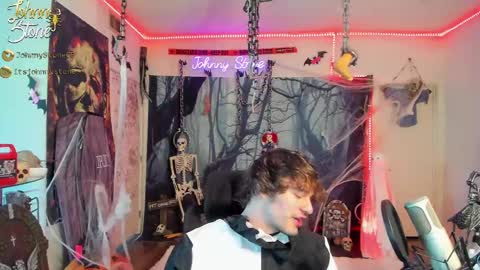 Snapshot of thejohnnystone chatting on October 8, 2025, 12:08 am Johnny Stone online show from October 8, 2025, 12:08 am