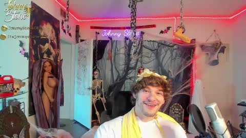 Snapshot of thejohnnystone chatting on October 12, 2025, 12:09 am Johnny Stone online show from October 12, 2025, 12:09 am