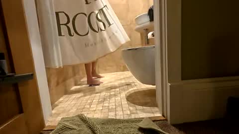 theladyduchess online show from July 14, 2026, 2:05 am