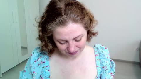 Ella online show from February 16, 2025, 7:48 am