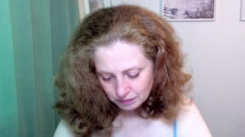Snapshot of theladysblush chatting on July 29, 2026, 5:49 am Ella online show from July 29, 2026, 5:49 am