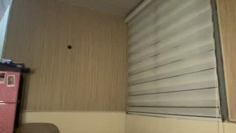 Snapshot of thelifeof_kiara chatting on June 16, 2026, 1:03 pm thelifeof_kiara online show from June 16, 2026, 1:03 pm