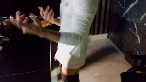 Snapshot of thelitoshowofficial chatting on February 3, 2026, 6:40 am thelitoshowofficial online show from February 3, 2026, 6:40 am