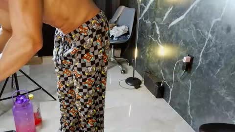 Snapshot of thelitoshowofficial chatting on February 11, 2026, 8:30 am thelitoshowofficial online show from February 11, 2026, 8:30 am