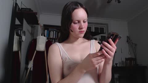 Maddi...   online show from February 9, 2026, 8:13 pm