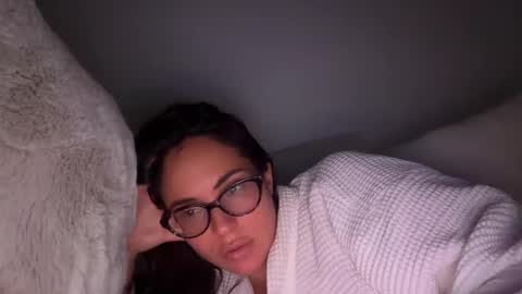 Snapshot of theman350454 chatting on November 2, 2025, 2:14 am Lovepu7584 online show from November 2, 2025, 2:14 am