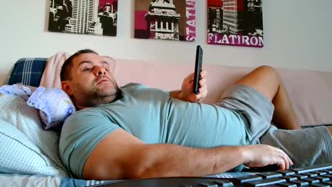 Snapshot of themastercomander chatting on March 4, 2025, 1:59 pm Big Alpha Daddy Master online show from March 4, 2025, 1:59 pm