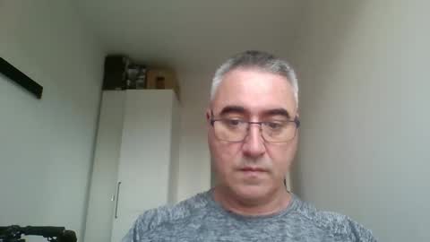 Snapshot of themohican chatting on May 14, 2026, 11:06 am Themohican online show from May 14, 2026, 11:06 am