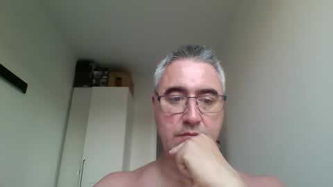 Snapshot of themohican chatting on May 31, 2026, 12:56 pm Themohican online show from May 31, 2026, 12:56 pm