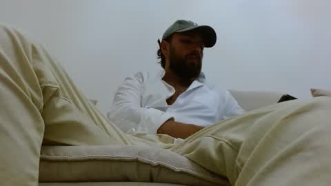 TheMonarchGoat online show from November 22, 2025, 3:00 pm