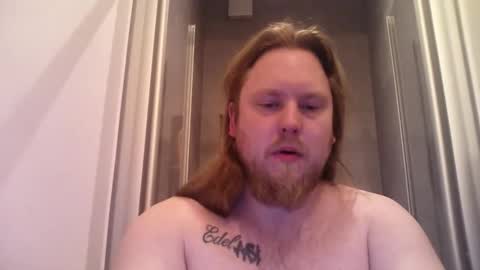 thenewdude1992 online show from April 10, 2026, 6:01 pm