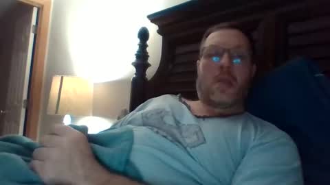 Snapshot of theo6974z chatting on November 16, 2025, 3:12 am theo6974z online show from November 16, 2025, 3:12 am