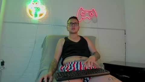 Theo online show from April 26, 2026, 11:30 am