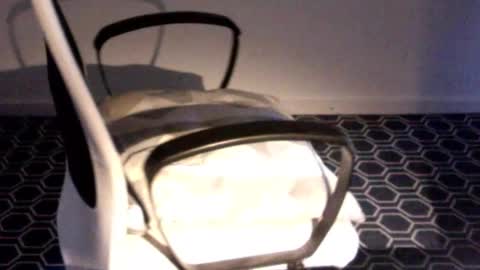 theofficeguy_89 online show from February 18, 2026, 7:04 am