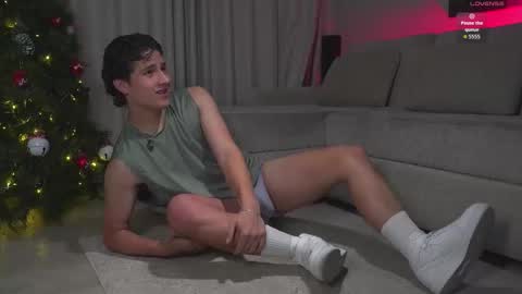 Snapshot of theohawke_ chatting on December 20, 2025, 11:12 pm THEO- MATEO online show from December 20, 2025, 11:12 pm