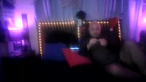 Snapshot of theone4209 chatting on December 16, 2025, 10:09 am theone4209 online show from December 16, 2025, 10:09 am