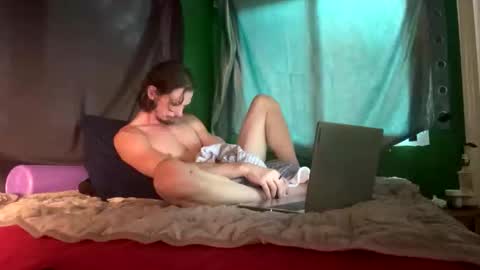 theonlyboi43ver online show from November 30, 2025, 8:57 pm