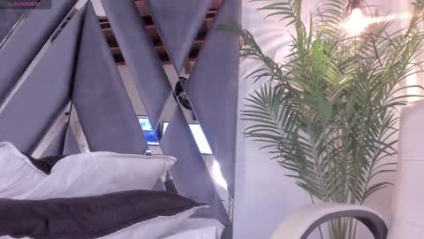 Pamela  online show from March 6, 2025, 7:54 pm