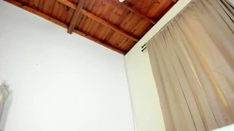 Pamela  online show from September 9, 2025, 4:39 pm