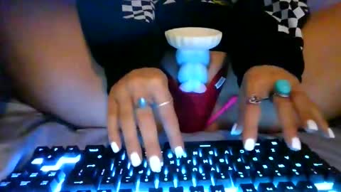 Snapshot of thepeachprincess chatting on June 10, 2026, 3:00 pm the peach princess online show from June 10, 2026, 3:00 pm