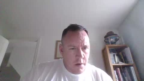 Snapshot of thepigboy chatting on December 16, 2025, 11:26 am thepigboy online show from December 16, 2025, 11:26 am