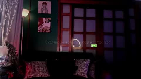 Snapshot of theprincess_rosee chatting on October 1, 2025, 5:30 pm Rosie online show from October 1, 2025, 5:30 pm