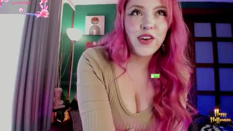 Snapshot of theprincess_rosee chatting on October 28, 2025, 8:44 pm Rosie online show from October 28, 2025, 8:44 pm