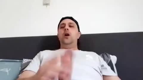 therastfu online show from March 6, 2026, 9:06 am