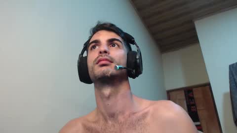 Santiago Enrique online show from February 27, 2025, 5:45 am