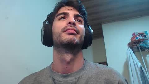 Santiago Enrique online show from November 2, 2025, 4:59 am