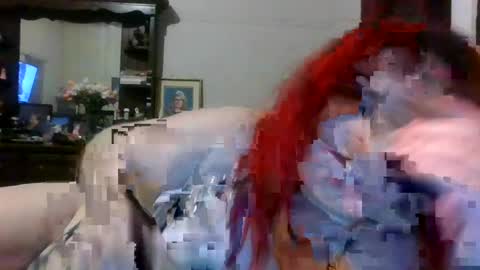 Snapshot of thered_scarlett chatting on July 10, 2026, 6:07 am thered_scarlett online show from July 10, 2026, 6:07 am