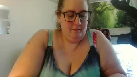 Snapshot of theresmoretolife chatting on May 26, 2026, 11:45 pm theresmoretolife online show from May 26, 2026, 11:45 pm