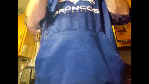 Snapshot of therizzler_1_of_1 chatting on September 15, 2025, 4:01 am therizzler_1_of_1 online show from September 15, 2025, 4:01 am