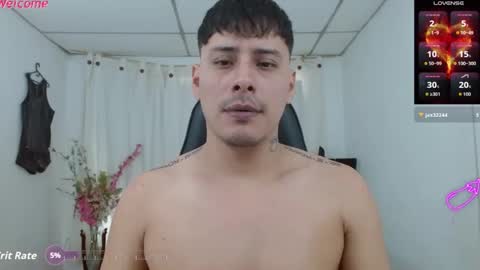 therockalejandro online show from December 17, 2025, 2:56 pm