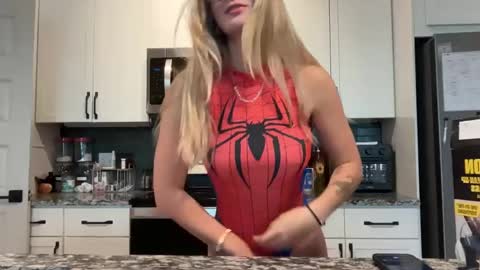 Snapshot of therosiecheeks chatting on May 12, 2026, 4:59 pm therosiecheeks online show from May 12, 2026, 4:59 pm