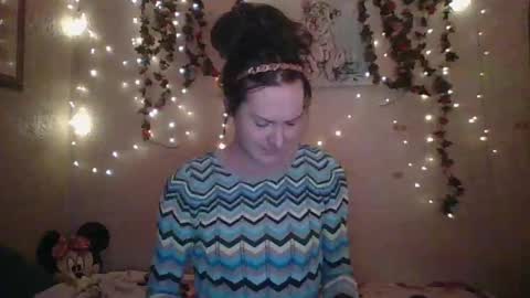 Snapshot of thesillymillie chatting on January 17, 2025, 2:08 am sillymillie0 online show from January 17, 2025, 2:08 am
