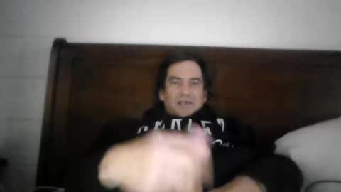 Snapshot of thestardad394997 chatting on April 16, 2026, 9:39 pm thestardad394997 online show from April 16, 2026, 9:39 pm