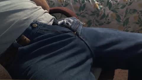 Snapshot of thetnguy chatting on November 28, 2025, 1:36 pm thetnguy online show from November 28, 2025, 1:36 pm