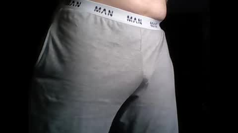 Snapshot of theukhusband chatting on January 16, 2026, 12:31 pm theukhusband online show from January 16, 2026, 12:31 pm