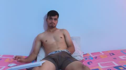 Snapshot of thiago__diaz chatting on November 13, 2025, 1:54 pm Thiago Diaz online show from November 13, 2025, 1:54 pm