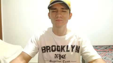 thiago_deseo69 online show from May 2, 2026, 12:04 am