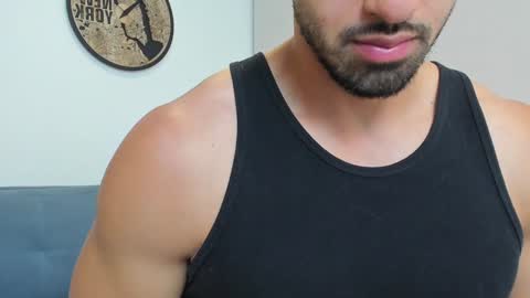 Snapshot of thiago_driussi chatting on January 4, 2025, 3:50 am thiago_driussi online show from January 4, 2025, 3:50 am